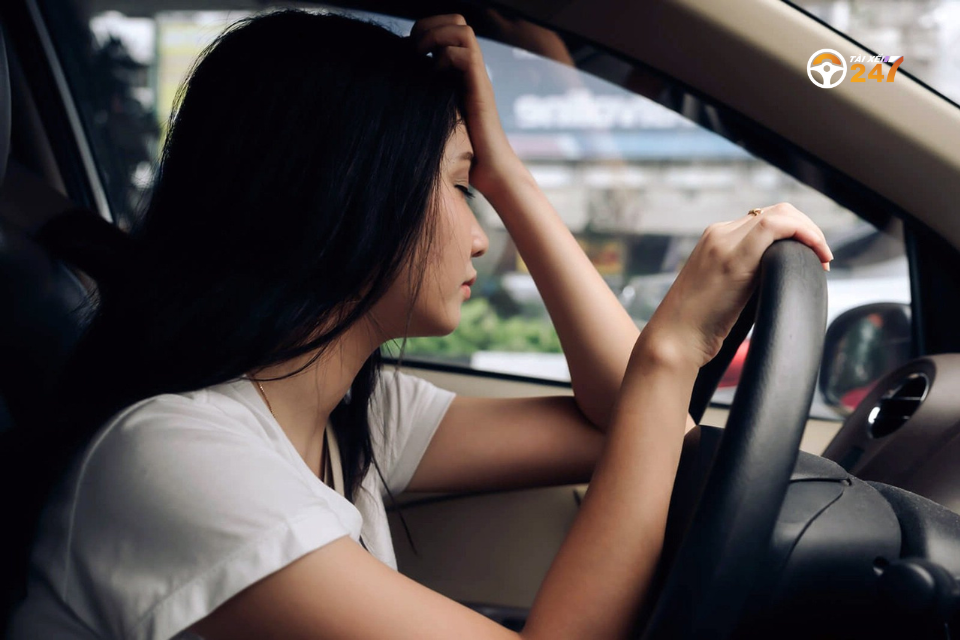 Say rượu? Đừng lái xe! Dịch vụ tài xế lái xe hộ - Giải pháp an toàn, văn minh cho mọi cuộc vui