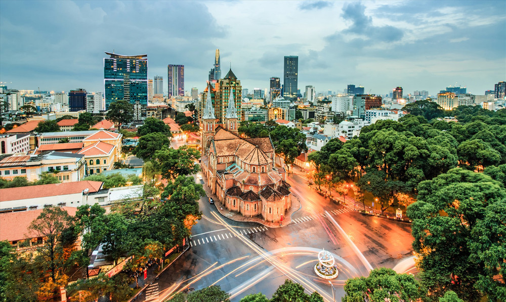 Hà Nội – Sài Gòn: Bắc Nam một dải